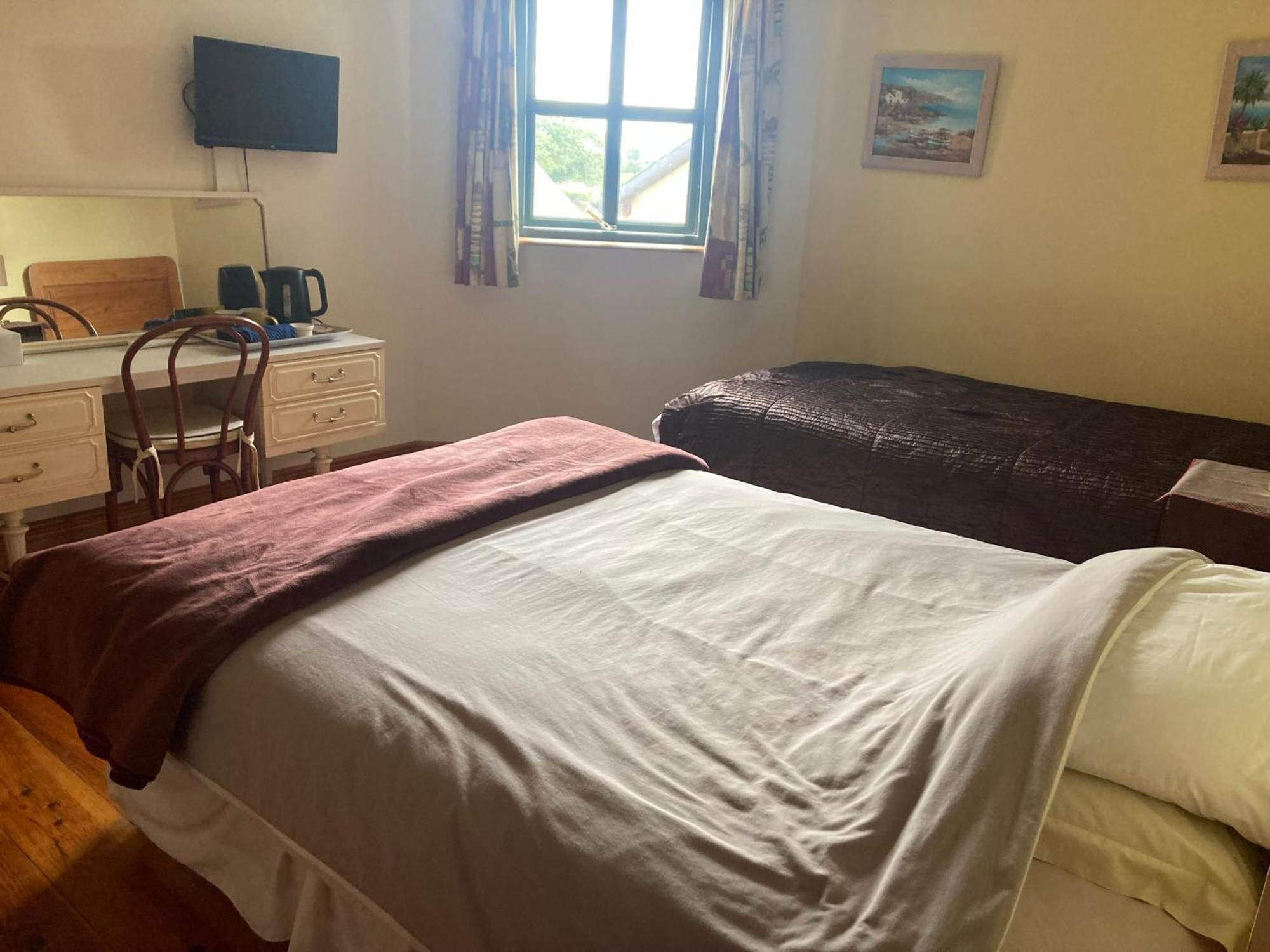 Grove House Country Rooms Shanballymore Eksteriør billede